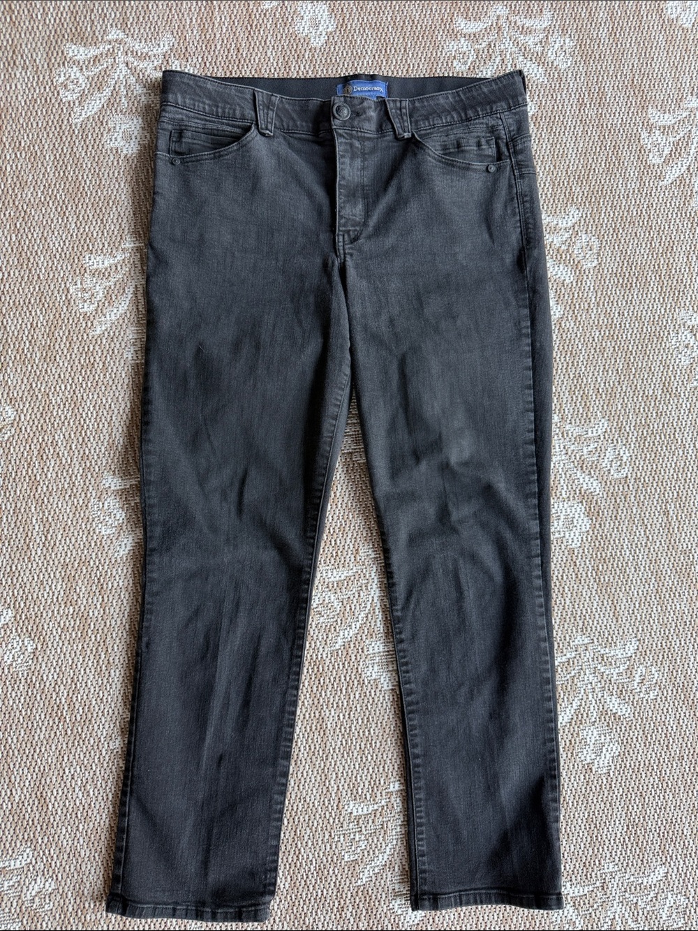 Democracy Black Straight Leg Jeans 1555-LGW2